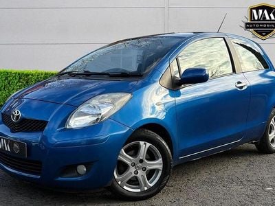Used Toyota Yaris 101 HP (74 kW) 2010 Blue Hatchback
