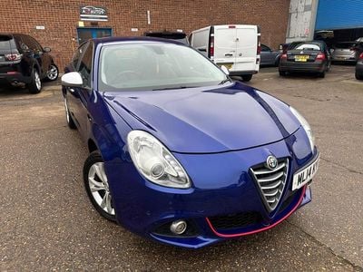 Blue Used 2014 Alfa Romeo Giulietta Distinctive Hatchback | £2,500 (Fair price)