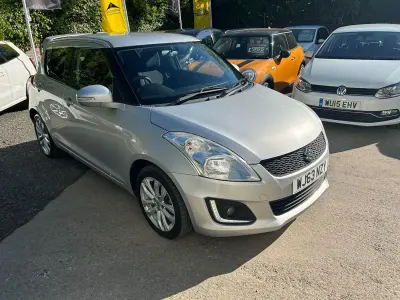 Usado Suzuki Swift SZ4 94 HP (69 kW) 2013 Prateado Citadino