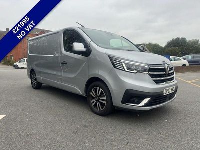 Used Renault Trafic 148 HP (108 kW) 2023 Grey MPV