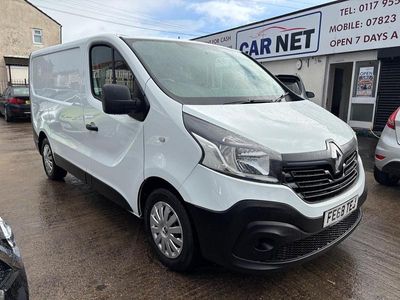 White Used 2018 Renault Trafic Business MPV | £5,795 (Fair price)