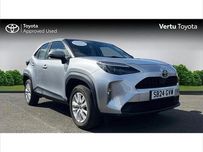 Used Toyota Yaris Cross 113 HP (83 kW) 2024 Silver SUV