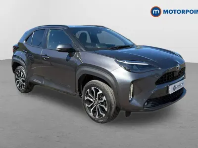 Second-hand Toyota Yaris Hybrid Design 2023 Gri Hatchback