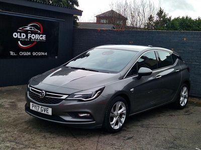 Used Vauxhall Astra SRi 2017 Grey Hatchback