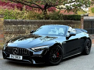 Ny Mercedes SL63 AMG Premium Plus 600 HK (441 kW) 2025 Svart Cab