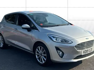 Used Ford Fiesta Titanium 101 HP (74 kW) 2019 Silver Hatchback