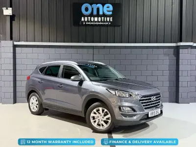 Usado Hyundai Tucson SE 132 CV (97 kW) 2019 Gris SUV