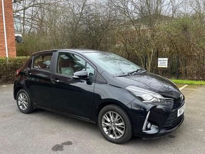Usado Toyota Yaris 111 HP (81 kW) 2017