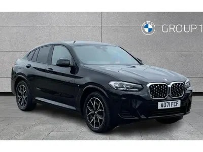 Used BMW X4 M Sport 190 HP (139 kW) 2021 Black sapphire metallic paint SUV