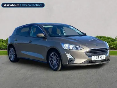 Gebraucht Ford Focus Titanium X 120 PS (88 kW) 2019 Silber Kleinwagen