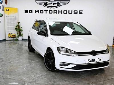 Used VW Golf VII Match 150 HP (110 kW) 2019 White Hatchback