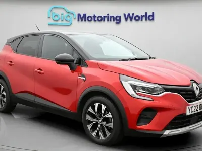 Used Renault Captur LIMITED 91 HP (66 kW) 2022 Red/black SUV