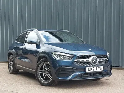 Used Mercedes GLA180 AMG Line Premium 136 HP (100 kW) 2021 Blue SUV