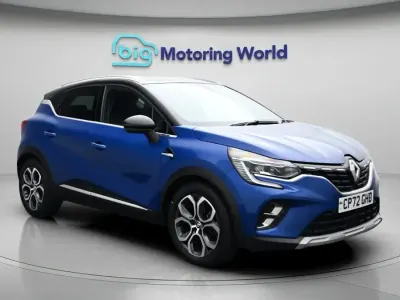 Begagnad Renault Captur Techno 141 HK (103 kW) 2023 Blå SUV