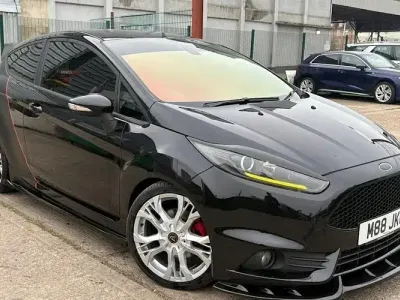Usado Ford Fiesta ST 182 HP (133 kW) 2017 Citadino