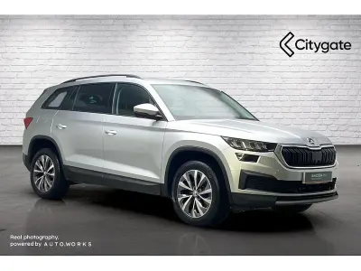Begagnad Skoda Kodiaq SE Drive 110 HK (80 kW) 2022 Silver SUV