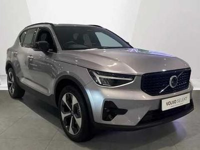 New Volvo XC40 Plus 197 HP (144 kW) 2026 White SUV
