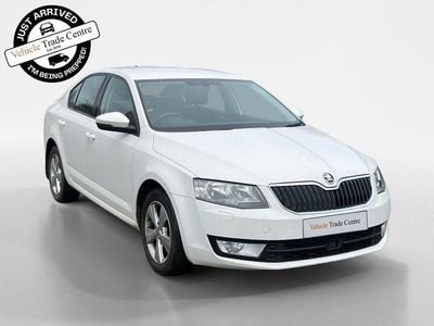 Used Skoda Octavia SE L 2017 White Hatchback