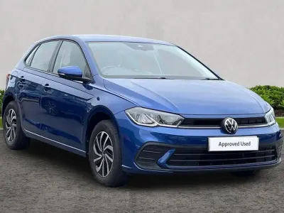 Used VW Polo Life 80 HP (58 kW) 2022 Blue Hatchback