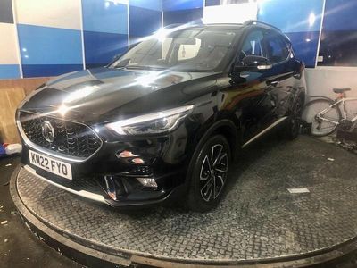 Usado MG ZS Exclusive 111 HP (81 kW) 2022 Preto SUV