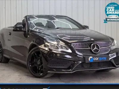Usado Mercedes E220 AMG 170 HP (125 kW) 2013 Preto Cabrios