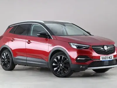 Second-hand Vauxhall Grandland X Ultimate 300 CP (220 kW) 2020 Roșu SUV