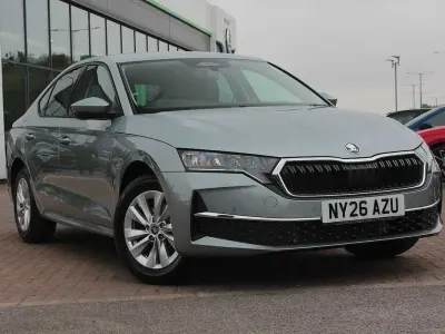 New Skoda Octavia SE Technology 85 HP (62 kW) 2026 Smokey silver metallic Hatchback