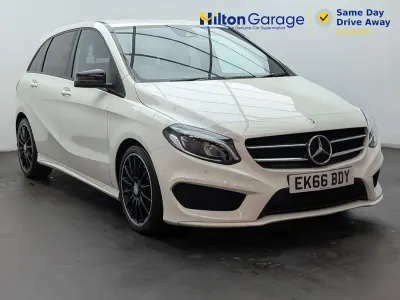 Used Mercedes B200 AMG Line Premium 2016 White Hatchback