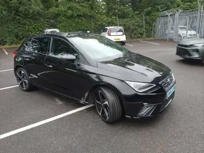 Used Seat Ibiza FR Sport 113 HP (83 kW) 2025 Black Hatchback