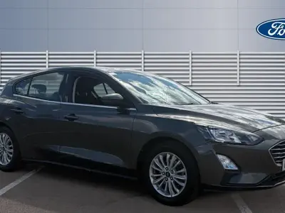 Used Ford Focus Titanium 125 HP (91 kW) 2020 Grey Hatchback
