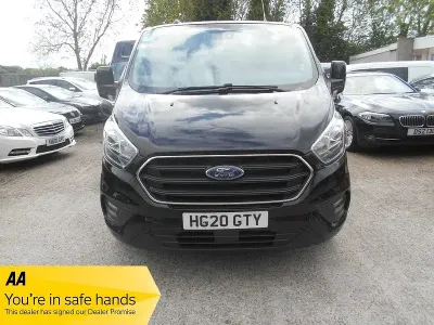 Usado Ford Transit Custom Limited 130 HP (95 kW) 2020 Preto Van
