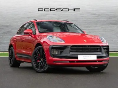 Used Porsche Macan GTS 434 HP (319 kW) 2024 Red SUV