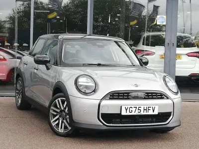 Used Mini Cooper Classic 114 kW (156 HP) 2025 Silver Hatchback