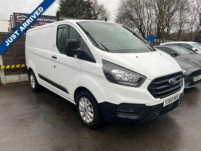 Used Ford Transit Custom 105 HP (77 kW) 2018 White Van