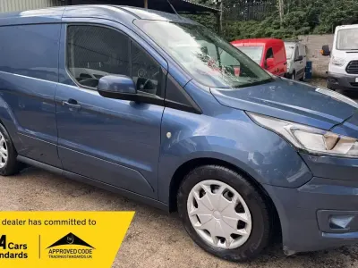 Usado Ford Transit Connect Limited 120 HP (88 kW) 2018 Azul Monovolume