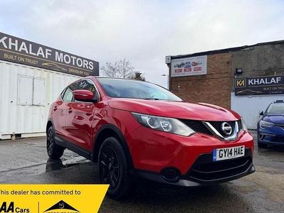 Red Used 2014 Nissan Qashqai Visia SUV | £5,195 (Fair price)