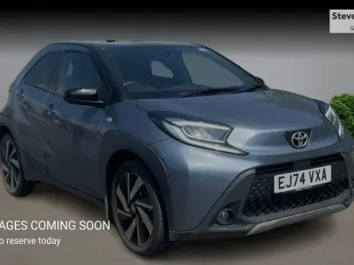 Used Toyota Aygo X 72 HP (52 kW) 2024 Grey SUV