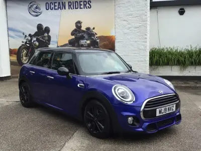 Used Mini Cooper Hatch 134 HP (98 kW) 2019 Blue Hatchback