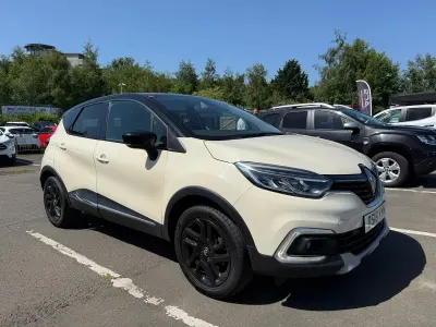 Used Renault Captur Dynamique 120 HP (88 kW) 2018 White SUV