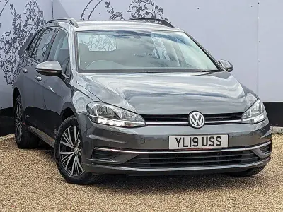 Used VW Golf VII SE 115 HP (84 kW) 2019 Grey Estate