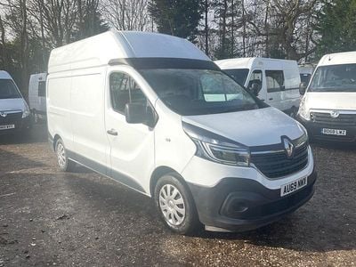 Used Renault Trafic Business 2019 White MPV