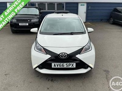 Used Toyota Aygo X-play 2016 White Hatchback