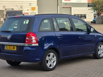 Used Vauxhall Zafira 115 HP (84 kW) 2010 Blue MPV