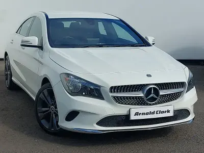 Begagnad Mercedes CLA180 122 HK (89 kW) 2017 Vit Sedan