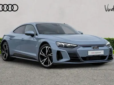 Used Audi e-tron GT quattro Comfort 384 kW (523 HP) 2022 Grey Sedan