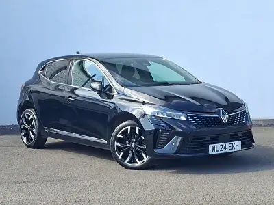 Used Renault Clio Techno 90 HP (66 kW) 2024 Black Hatchback