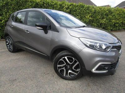 Used Renault Captur Dynamique 90 HP (66 kW) 2017 Grey SUV