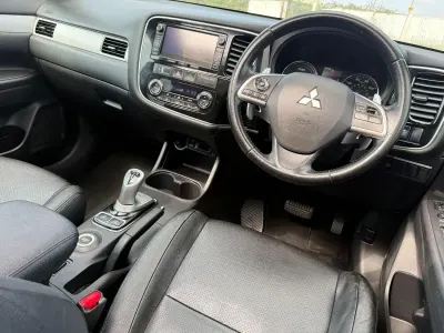 Used Mitsubishi Outlander P-HEV