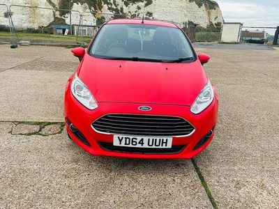 Used Ford Fiesta Zetec 82 HP (60 kW) 2014 Red Hatchback