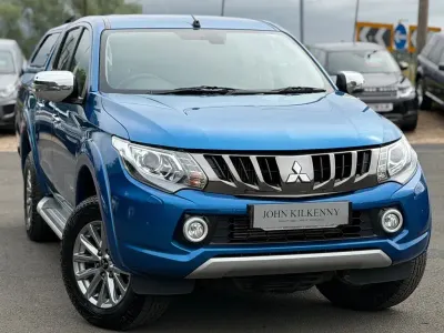 Used Mitsubishi L200 Warrior 178 HP (130 kW) 2017 Blue Pickup